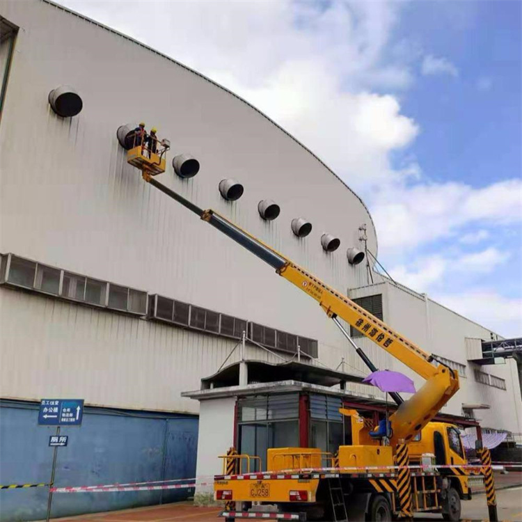 屏南县高空作业车出租服务：专业广告牌安装解决方案